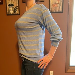 Women’s Soft fabric circle neck, long sleeve maternity top. Warm, stripped, XS